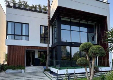 ویلا مدرن شهرکی ملکار نوشهر