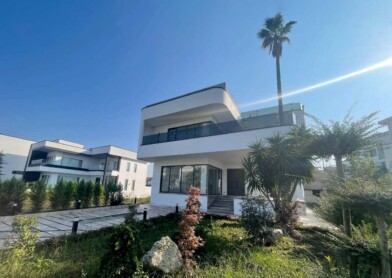 ویلا مدرن شهرکی وازیوار نوشهر