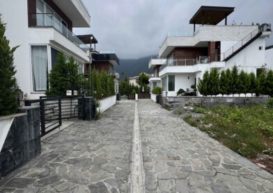 خرید زمین با کاربری مسکونی شمال