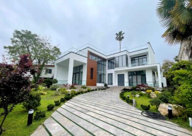 فروش ویلاباغ مدرن در شمال